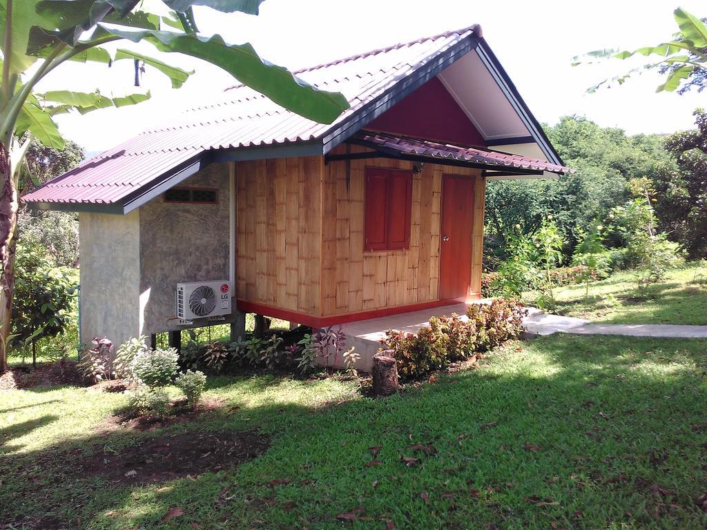 Hotel Ban Suan Sukjai Mae Sariang Exteriér fotografie