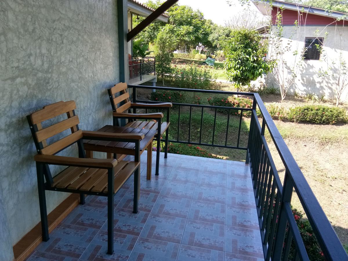 Hotel Ban Suan Sukjai Mae Sariang Exteriér fotografie