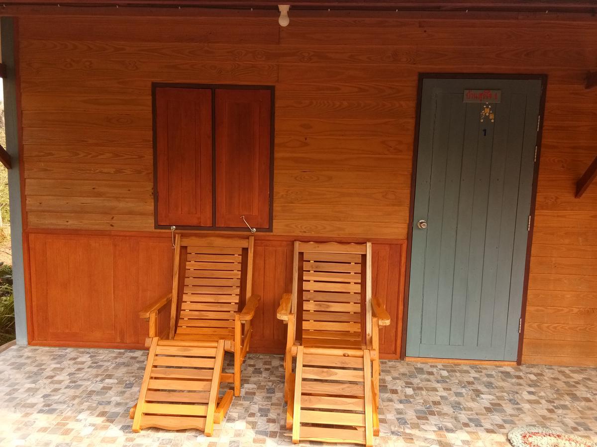 Hotel Ban Suan Sukjai Mae Sariang Exteriér fotografie