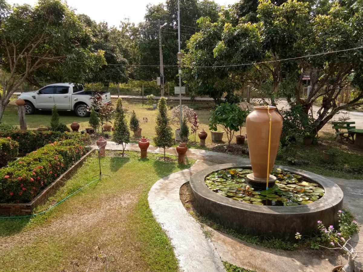Hotel Ban Suan Sukjai Mae Sariang Exteriér fotografie