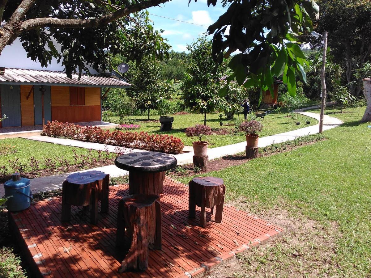 Hotel Ban Suan Sukjai Mae Sariang Exteriér fotografie