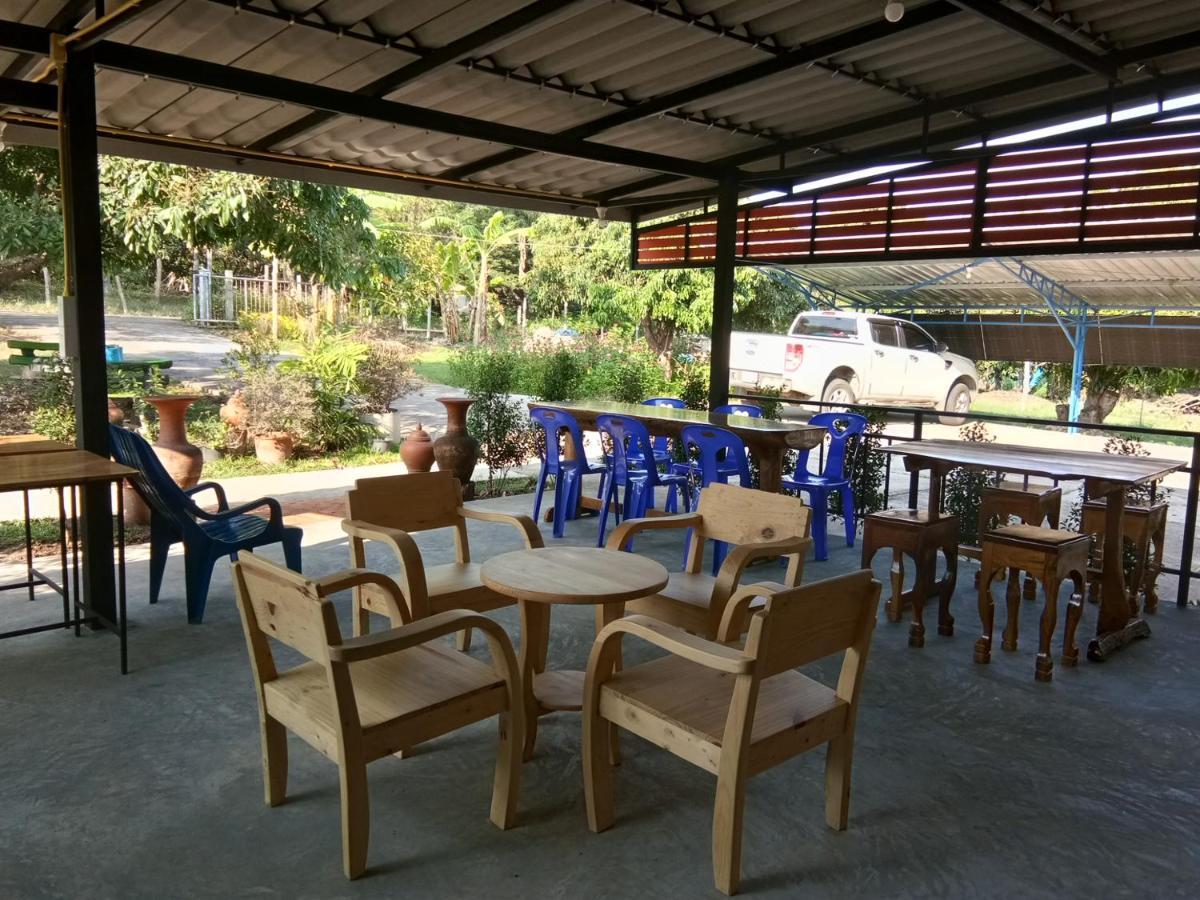 Hotel Ban Suan Sukjai Mae Sariang Exteriér fotografie